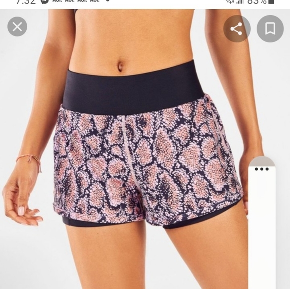 Fabletics Pants - Fabletics Olesia Shine Shorts